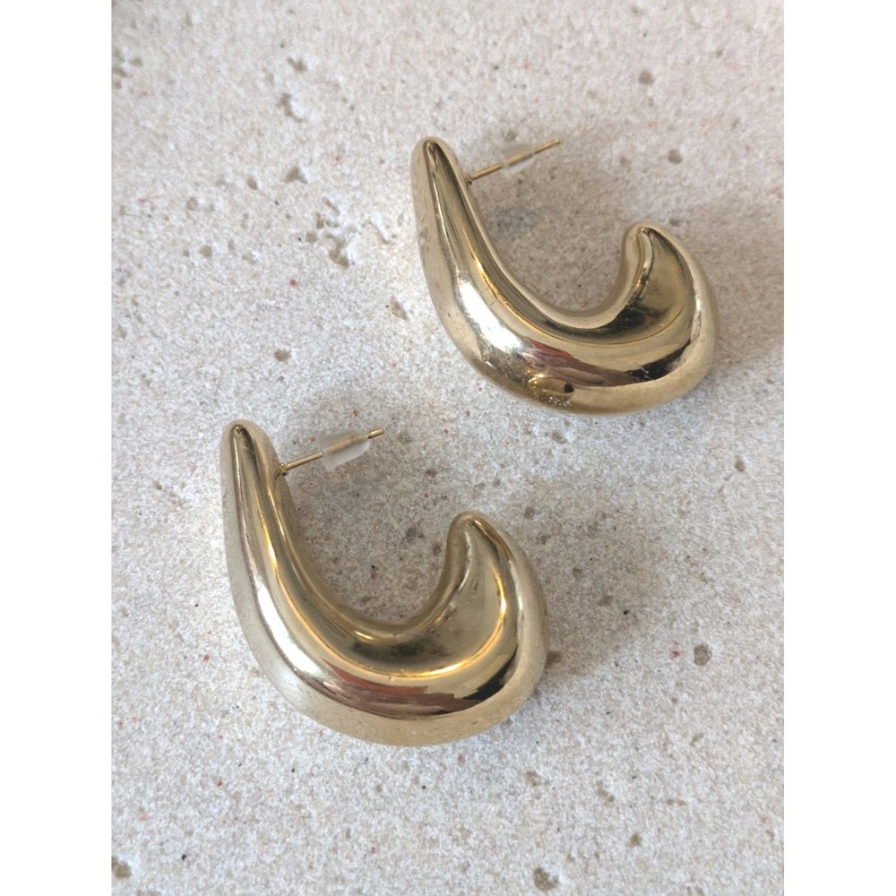 Chunky U Shaped Gold Tone Earrings Structural Thick Classic Glam Statement